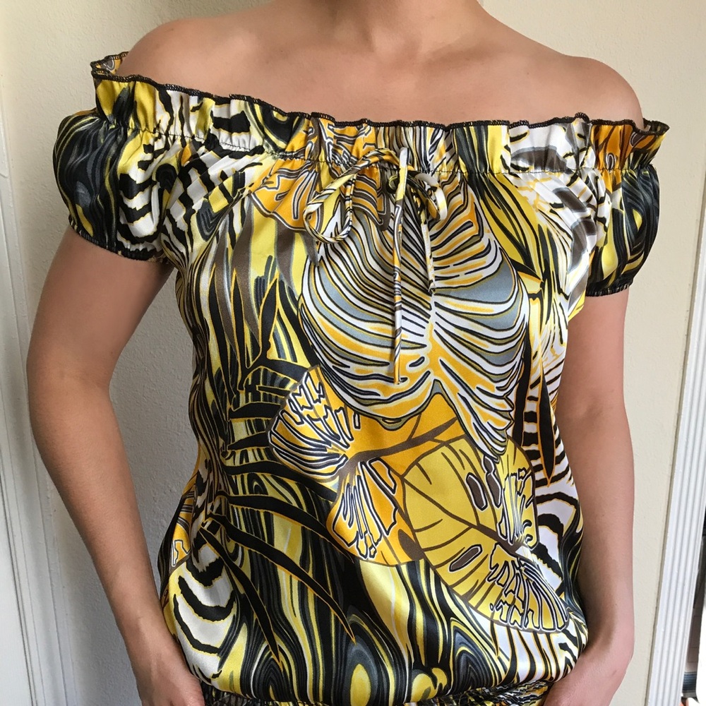 Tropical Print Off the Shoulder Top